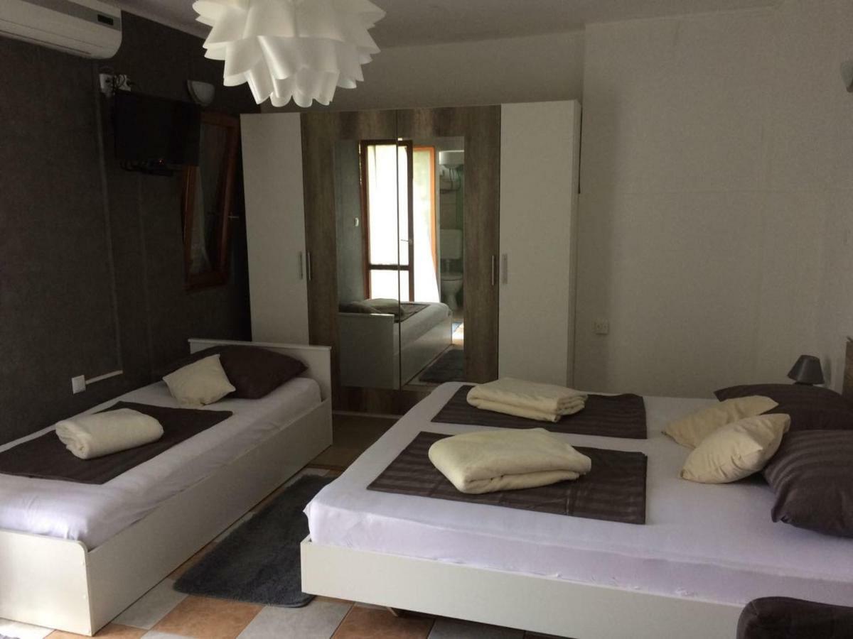 Apartmani Dana Sukošan Extérieur photo