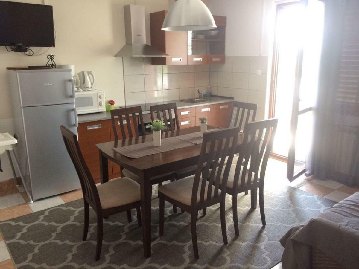 Apartmani Dana Sukošan Extérieur photo